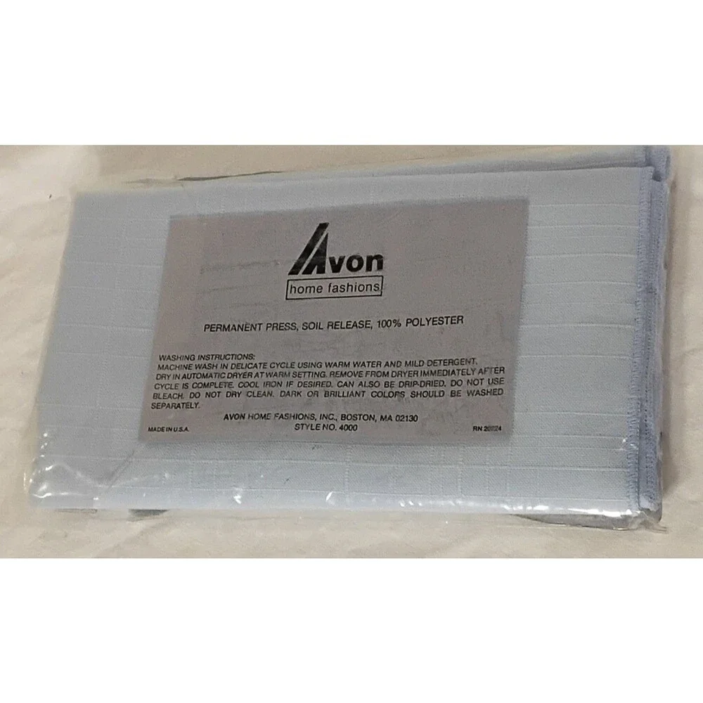 Avon IMPRESSIONS  Vintage Linen Napkins Permanent Press USA New